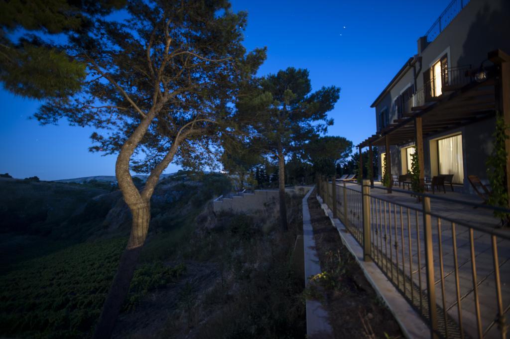Villa Feudo Del Biviere Santa Ninfa Exterior foto
