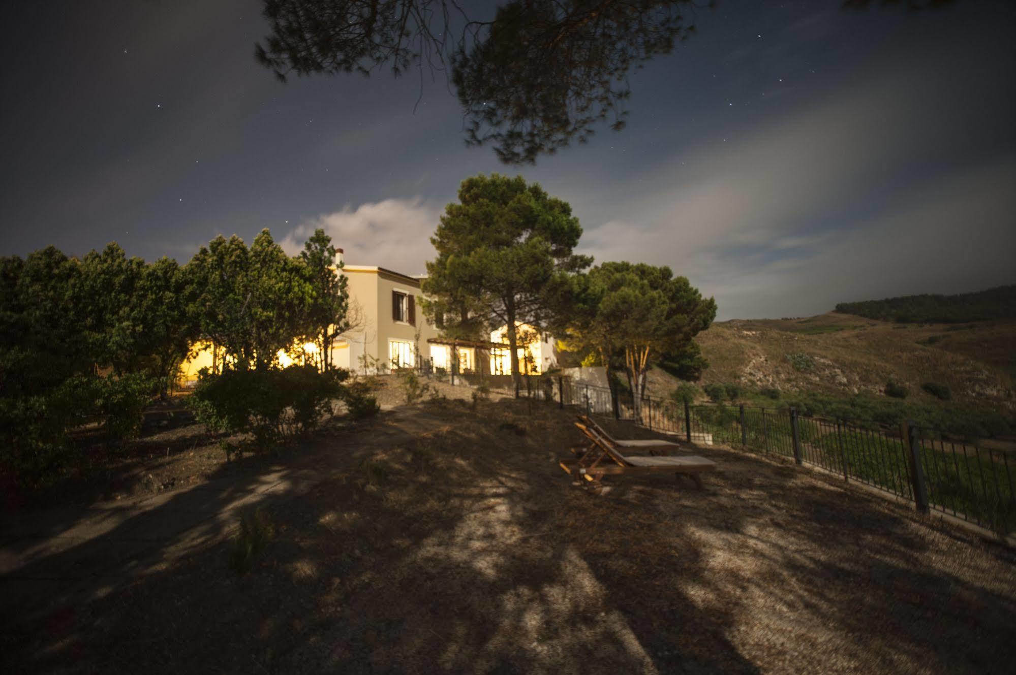 Villa Feudo Del Biviere Santa Ninfa Exterior foto